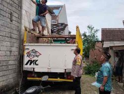 Puting Beliung, 3 Rumah Warga Tambakrejo Rusak