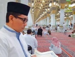 Fenomena Iktikaf Kreatif Dengan Mendirikan Tenda di Masjid Fenomena Iktikaf Kreatif Dengan Mendirikan Tenda di Masjid
