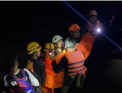 Tenggelam 6 Jam, Remaja Asal Jember Ditemukan Meninggal di DAM Sungai Berut, Jatinom Tenggelam 6 Jam, Remaja Asal Jember Ditemukan Meninggal di DAM Sungai Berut, Jatinom
