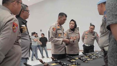 Pemeriksaan Senjata Api Polres Blitar