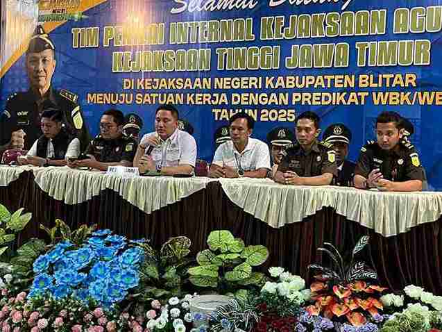 Kejari Kabupaten Blitar Tetapkan 4 Tersangka DAM Kali Bentak, Siapa Saja dan Apa Perannya ? Penyidik Kejari Kabupaten Blitar Menetapkan 4 Tersangka Korupsi DAM Kali Bentak