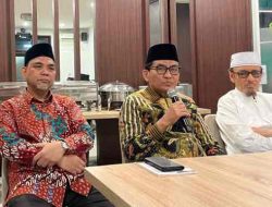 Apakah Kita Cendekiawan Muslim ? Cendekiawan Muslim dan Negara: Analisis Sejarah dan Kontribusi terhadap Pembangunan Negara Apakah Kita Cendekiawan Muslim ? Cendekiawan Muslim dan Negara: Analisis Sejarah dan Kontribusi terhadap Pembangunan Negara