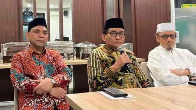 Apakah Kita Cendekiawan Muslim ? Cendekiawan Muslim dan Negara: Analisis Sejarah dan Kontribusi terhadap Pembangunan Negara Apakah Kita Cendekiawan Muslim ? Cendekiawan Muslim dan Negara: Analisis Sejarah dan Kontribusi terhadap Pembangunan Negara