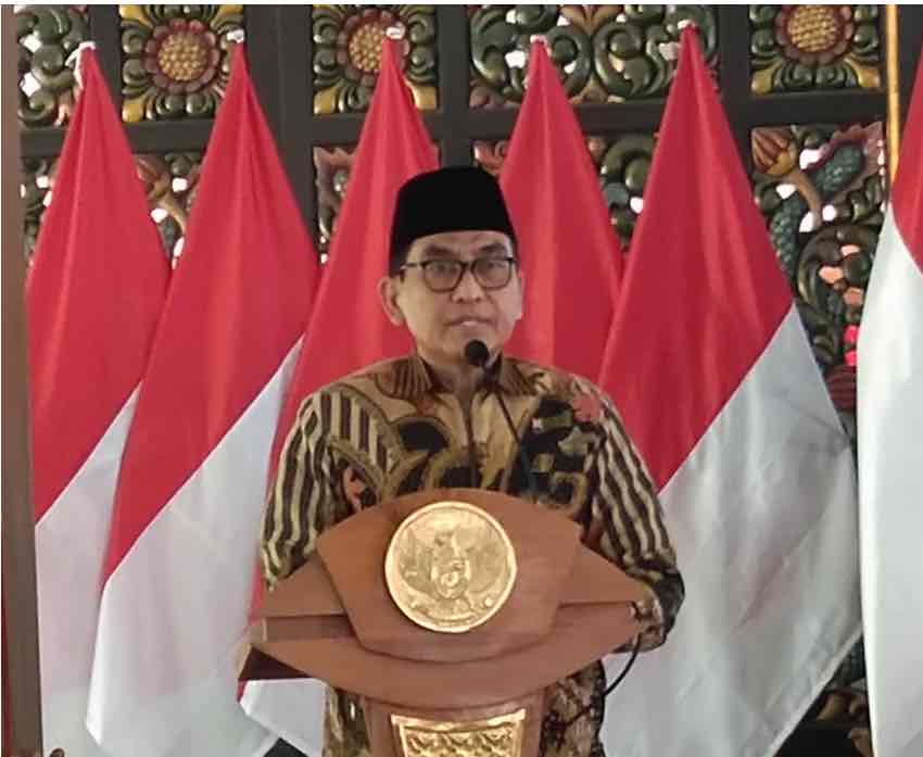 Magang 20.000 Lulusan: Saatnya Dunia Industri dan Kampus Bertemu di Jalan Tengah Ulul Albab Ketua Ikatan Cendekiawan Muslim se-Indonesia (ICMI) Organisasi Wilayah (Orwil) Jawa Timur
