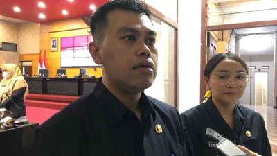 Pembukaan SPMB, Wali Kota Blitar Mas Ibin Larang Praktik Siswa Titipan Pembukaan SPMB, Wali Kota Blitar Mas Ibin Larang Praktik Siswa Titipan