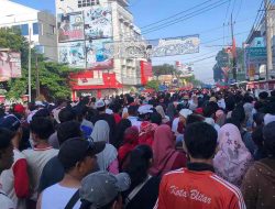 Warga Serbu Car Free Day Kota Blitar, Berolahraga dan Pameran UMKM Warga Serbu Car Free Day Kota Blitar, Berolahraga dan Pameran UMKM