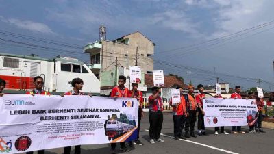 KAI Daop 7 Madiun Ajak Warga Jaga Keselamatan di Perlintasan Sebidang KAI Daop 7 Madiun Ajak Warga Jaga Keselamatan di Perlintasan Sebidang