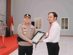 Polres Blitar Apresiasi Personel Berprestasi, Kapolres: Jadilah Polisi yang Tidak Menyakiti Masyarakat