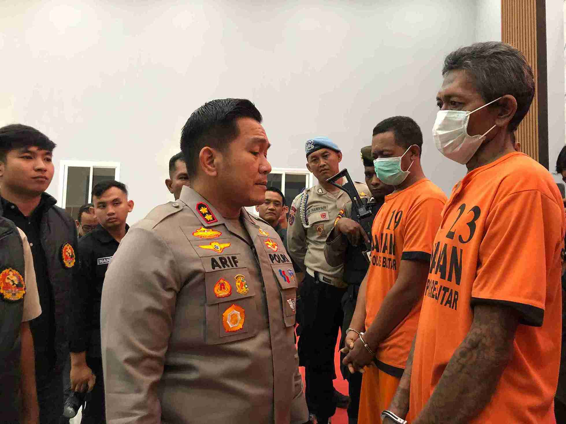 Bejat, Bapak Angkat Rudapaksa Anak, Terancam 15 Tahun Penjara Kapolres Blitar AKBP Arif Fazlurrahman saat Mengintrogasi NM Pelaku Rudapaksa