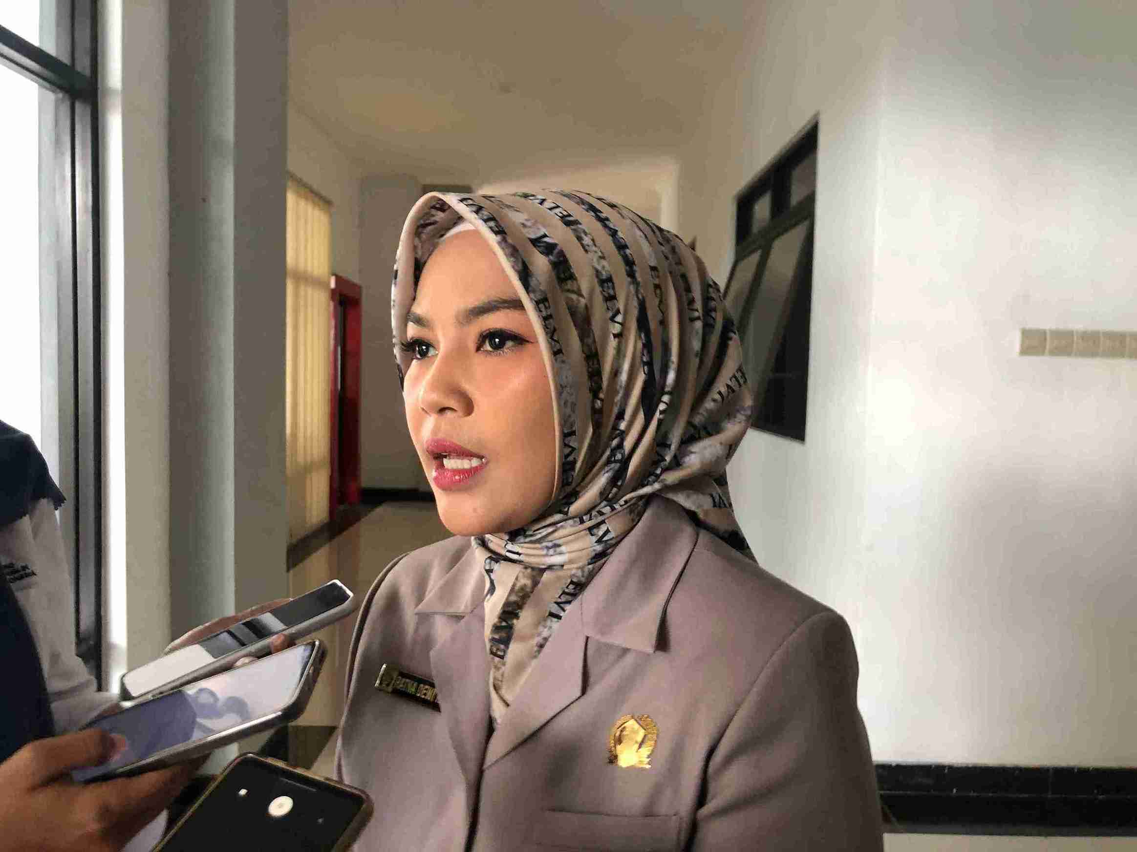 Ratna Dewi Wakil Ketua DPRD kabupaten Blitar