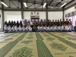 Satlantas Polres Blitar Gelar Coaching Clinic Road Safety di Ponpes Mambaul Hisan Satlantas Polres Blitar Gelar Coaching Clinic Road Safety di Ponpes Mambaul Hisan