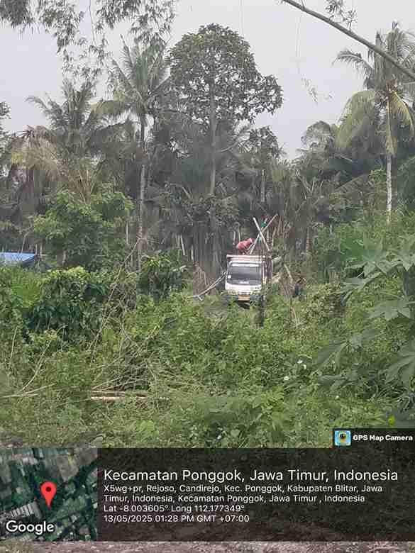 Tambang Pasir di Kecamatan Ponggok Kabupaten Blitar