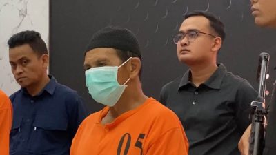 Unit PPA Polres Blitar Mengamankan PK 74 Tahun Tega Rudapaksa 2 Cicitnya Sendiri