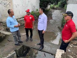 Usai Periksa Saluran Irigasi, Wali Kota Blitar akan Tata Ulang Saluran Irigasi Penyebab Banjir Usai Periksa Saluran Irigasi, Wali Kota Blitar akan Tata Ulang Saluran Irigasi Penyebab Banjir