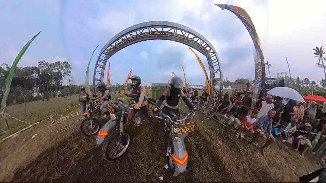 Gas Trex Trail Polisi