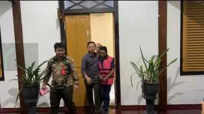Kejari Sebut MM Kakak Kandung Mantan Bupati Mak Rini Diduga Tilep Uang Negara Rp1,1 Miliar Kejari Sebut MM Kakak Kandung Mantan Bupati Mak Rini Diduga Tilep Uang Negara Rp1,1 Miliar