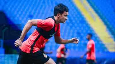 2 Musim Jadi Pilar, Persik Kediri Lepas Bek Tangguh Hamra Hehanusa dan Pemain Lainnya Pemain Persik Kediri Hamra Hehanusa