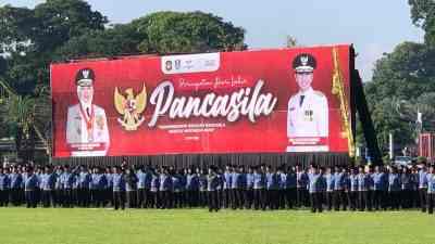 Peserta Upacara Hari Lahir Pancasila di Alun alun Kota Blitar