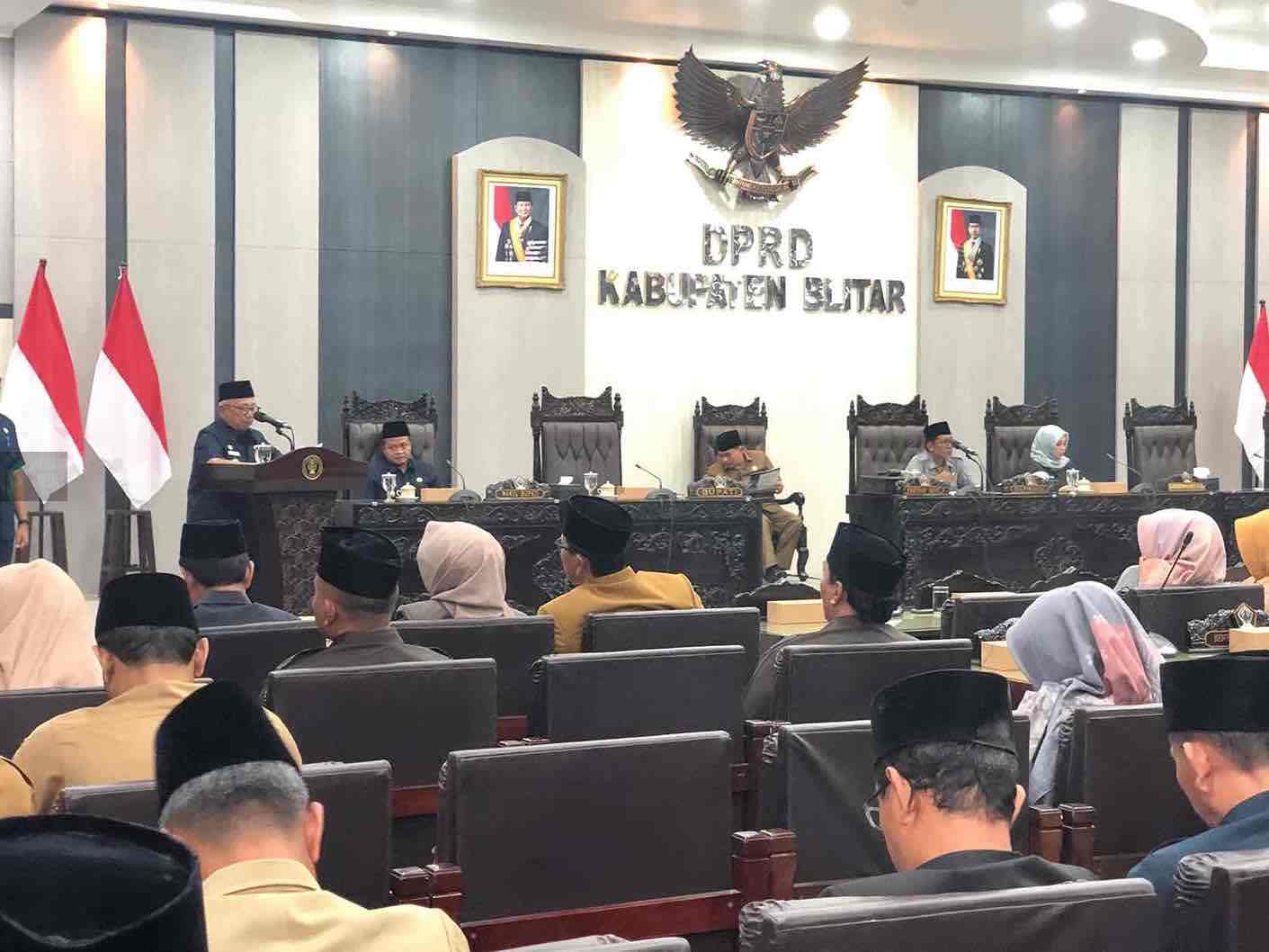 DPRD Gelar Paripurna Raperda Pertanggungjawaban APBD 2024 Rapat Paripurna DPRD Kabupaten Blitar