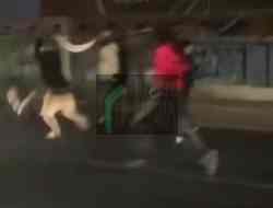 Bentrokan Mengerikan di Porong Ketakutan, Gangster Bersenjata Celurit Bentrokan Mengerikan di Porong Ketakutan, Gangster Bersenjata Celurit