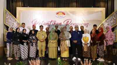 Bupati Purworejo Yuli Hastuti SH