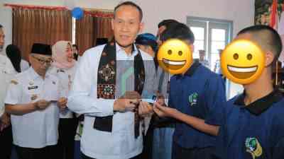 Hari Anak Nasional, Dirjen Permasyarakatan  Jatim Berikan 121 Remisi, 7 Langsung Bebas