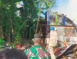 Kebakaran Rumah di Garum Blitar, Kerugian Capai Rp8 Juta Kebakaran Rumah di Garum Blitar, Kerugian Capai Rp8 Juta