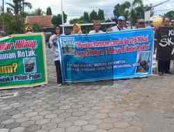 Oknum Persit Tipu Ratusan Pensiunan Senilai Rp26,9 Miliar Divonis 2,5 Tahun, Hukum Dipertanyakan Oknum Persit Tipu Ratusan Pensiunan Senilai Rp26,9 Miliar Divonis 2,5 Tahun, Hukum Dipertanyakan