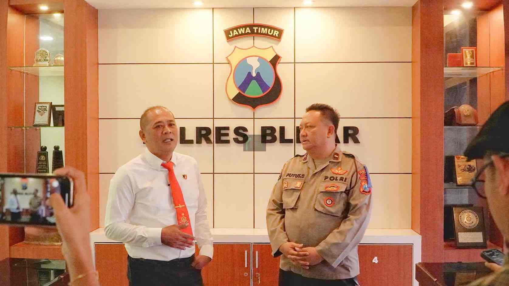 Polres Blitar Tanggani Bullying di Salah Satu SMP di Kecamatan Doko, Blitar Polres Blitar Tanggani Dugaan Bullying di Salah Satu SMP di Kecamatan Doko Blitar
