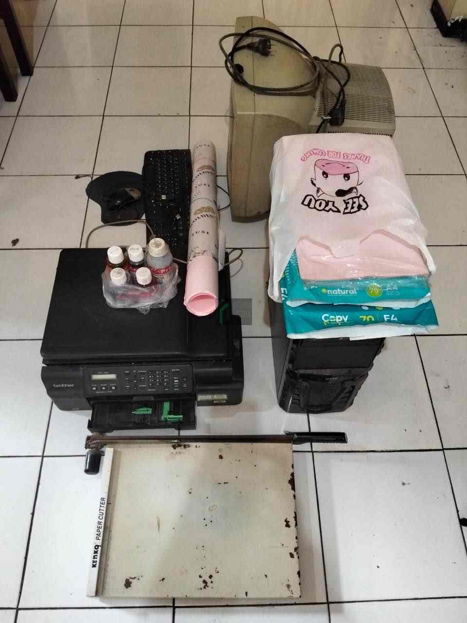 Pensiunan Guru di Blitar ini Dibekuk Polisi karena Edarkan Uang Palsu di Pasar Tugurante Mesin Pencetak Uang Palsu
