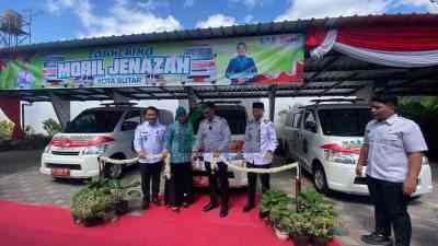 Mas Ibin Ajukan Proposal ke Wapres Gibran, Bangun Puskesmas dan Perbaiki Rumah Sakit Wali Kota Blitar Syauqul Muhibbin Meresmikan Mobil Jenazah untuk Kota Blitar