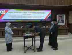 DPRD Sepakati Rancangan KUA PPAS Purworejo, PAD Meningkat Rp741 Juta DPRD Sepakati Rancangan KUA PPAS Purworejo, PAD Meningkat Rp741 Juta
