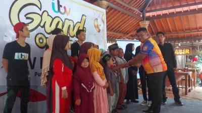 Grand Opening ITV Purworejo Santunan Anak Yatim Sekaligus Membuka Peluang Meningkatkan Penghasilan Lewat HP