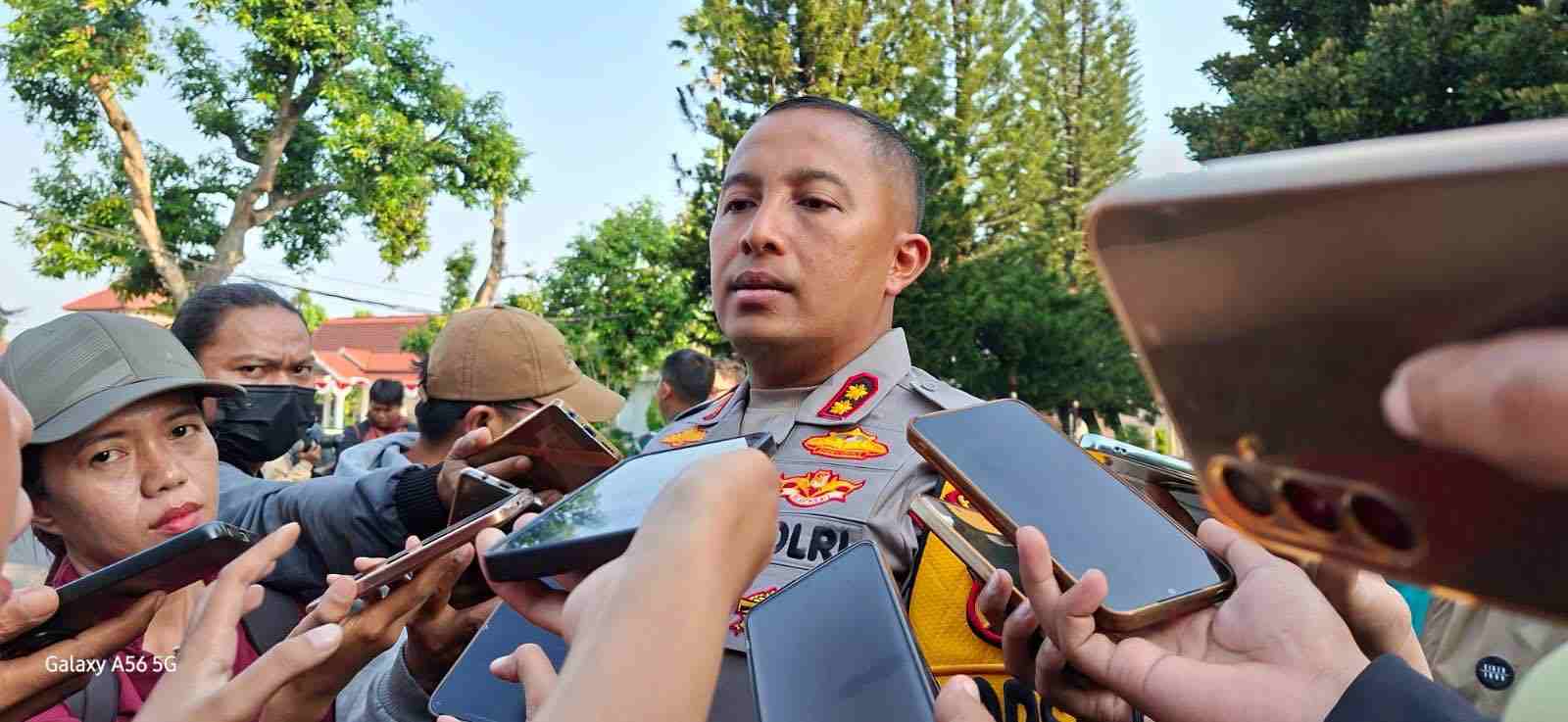 Polres Kediri Tangkap 123 Orang yang Diduga Sebagai Pelaku Pembakaran di Kediri, Diantaranya Berstatus Pelajar SMP Kapolres Kediri AKBP Bramastyo Priaji