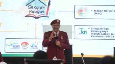 Pengen Tahu Seragam Sekolah Rakyat, Begini yang Kenalkan Gus Ipul Pengen Tahu Seragam Sekolah Rakyat, Begini yang Kenalkan Gus Ipul