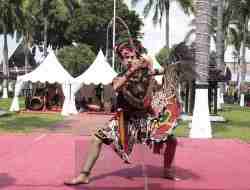 Pisowanan Agung hari Jadi Blitar ke-701 on Frames