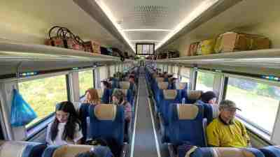 Penumpang Kereta Api