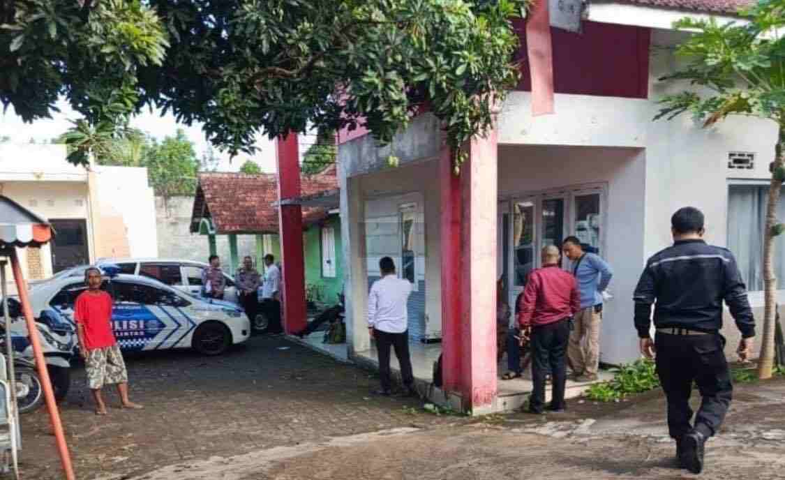 Wanita Muda Asal Kanigoro Ditemukan Tewas Penuh Luka di Rumah Kos di Kota Blitar, Siapa Pelakunya ? Tempat Kejadian Perkara TKP Penemuan Wanita Muda Meninggal di Rumah Kos di Jalan Kedondong Kota Blitar