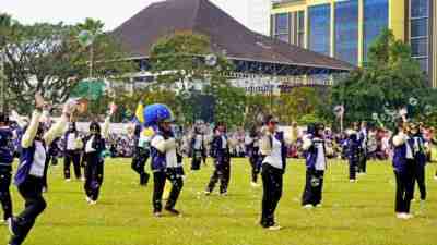 Kemdiktisaintek Tegas Larang Perploncoan di PKKMB Kampus