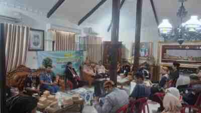 Darori Wonodipuro Gandeng Seniman Kebumen, Perkuat Kebangsaan Lewat Empat Pilar Darori Wonodipuro Gandeng Seniman Kebumen, Perkuat Kebangsaan Lewat Empat Pilar