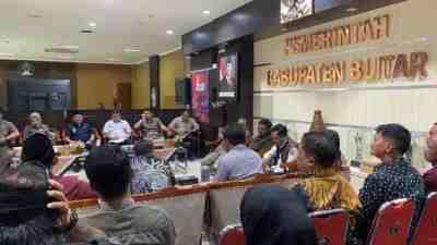 BPN Blitar akan Periksa Dokumen PT Perkebunan Tjengkeh BPN Blitar akan Periksa Dokumen PT Perkebunan Tjengkeh