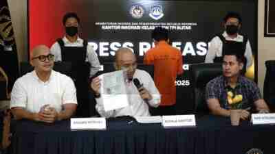 Kantor Imigrasi Blitar Deportasi WN Malaysia, Karena Melanggar Ini