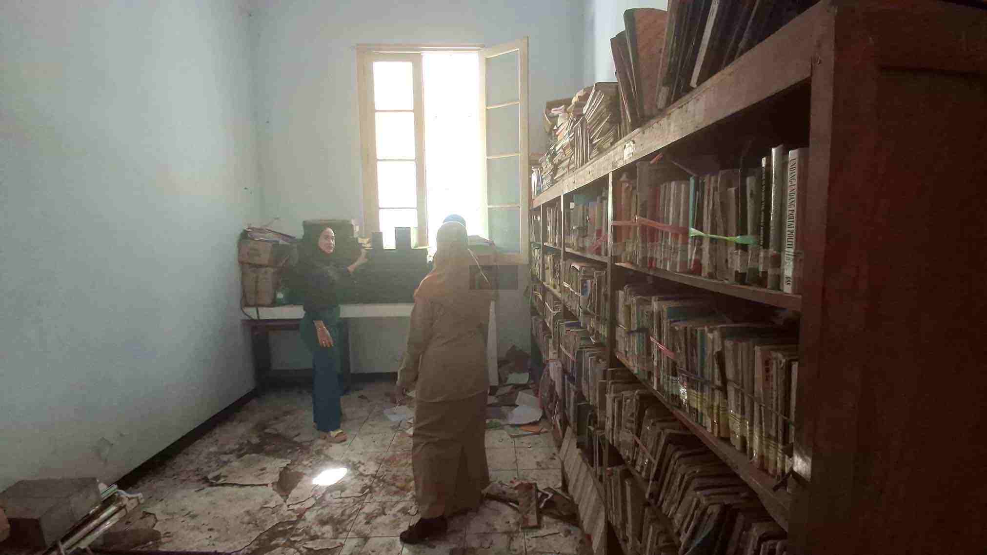 Kunjungi Perpustakaan Daerah, Komisi I Dorong Penambahan Fasilitas Baru Komisi I DPRD Kabupaten Purworejo Meninjau Pelayanan di Perpustakaan Daerah Kabupaten Purworejo