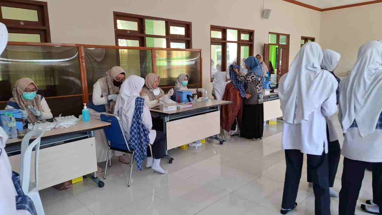 518 Siswi di Kota Blitar sudah Terima Vaksin HPV Pelajar SMP di Kota Blitar