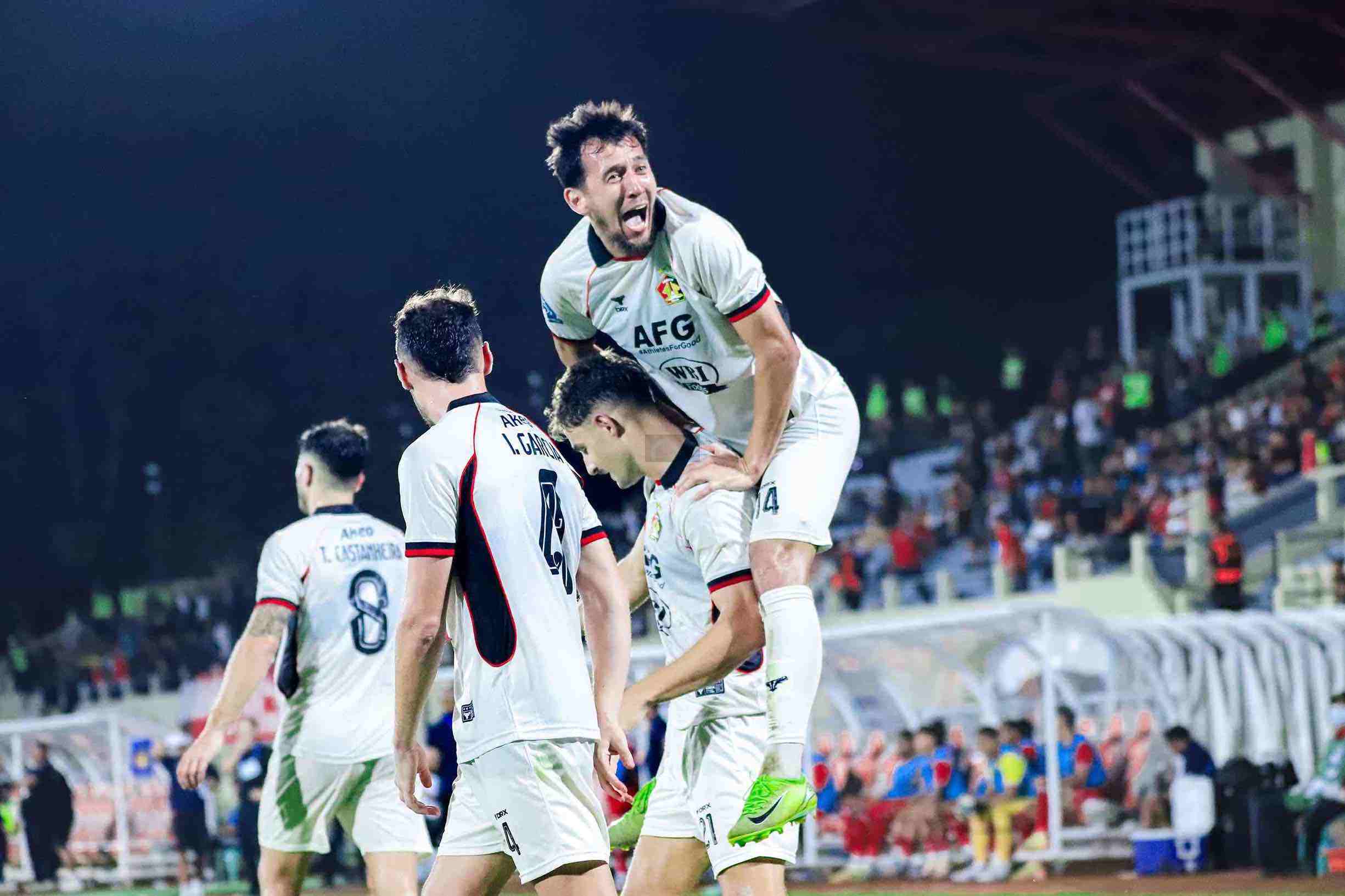 Menang 2-0 Atas Persijap Jepara, Pelatih Persik Kediri Ingin Tim Bermain Konsisten Pemain Persik Kediri Merayakan Gol ke Gawang Persijap Jepara