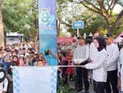 5 ribu Peserta dari Berbagai Daerah Ikut Jalan Sehat HUT KONI Kota Kediri ke-87 5 ribu Peserta dari Berbagai Daerah Ikut Jalan Sehat HUT KONI Kota Kediri ke-87