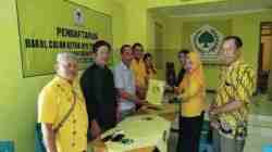 Ada Satu Pendaftar Calon Ketua DPD Golkar Kabupaten Blitar, Musda Digelar Besok Anik Wahyunungsih Mendaftarkan Diri Sebagai Calon Ketua DPD Partai Golkar Kabupaten Blitar ke Panitia Musda Partai Golkar Kabupaten Blitar Selasa 28102025