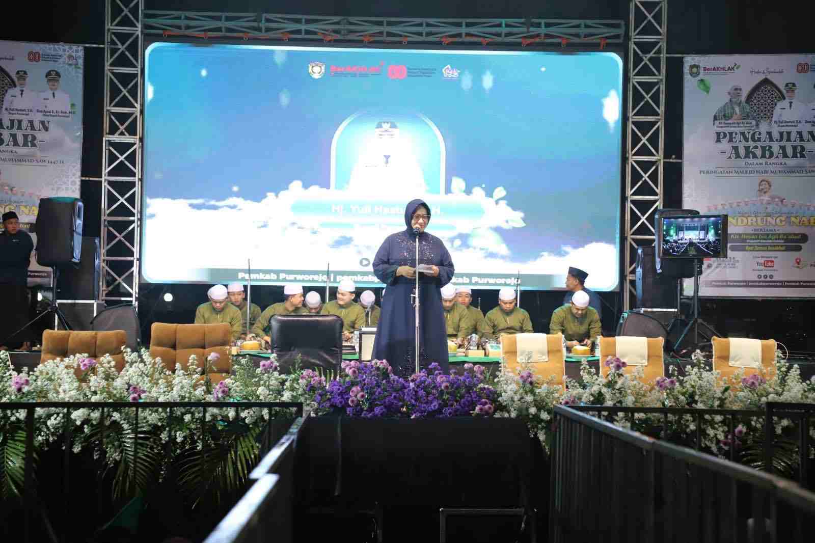 Pemkab Purworejo Dorong Pembangunan SDM yang Religius Bupati Purworejo Yuli Hastuti