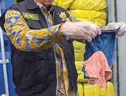 Menkeu Purbaya Tegas Putus Bisnis Pakaian Bekas Thrifting