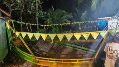 Wahana Permainan Ombak Banyu Pasar Malam di Purworejo Roboh
